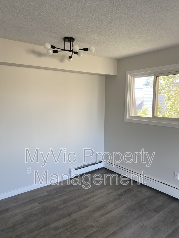 4606-4647 47 St in Leduc, AB - Building Photo - Building Photo