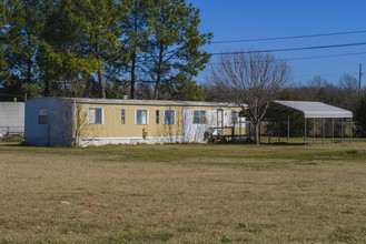 100 Sunset Dr in Tool, TX - Building Photo - Building Photo