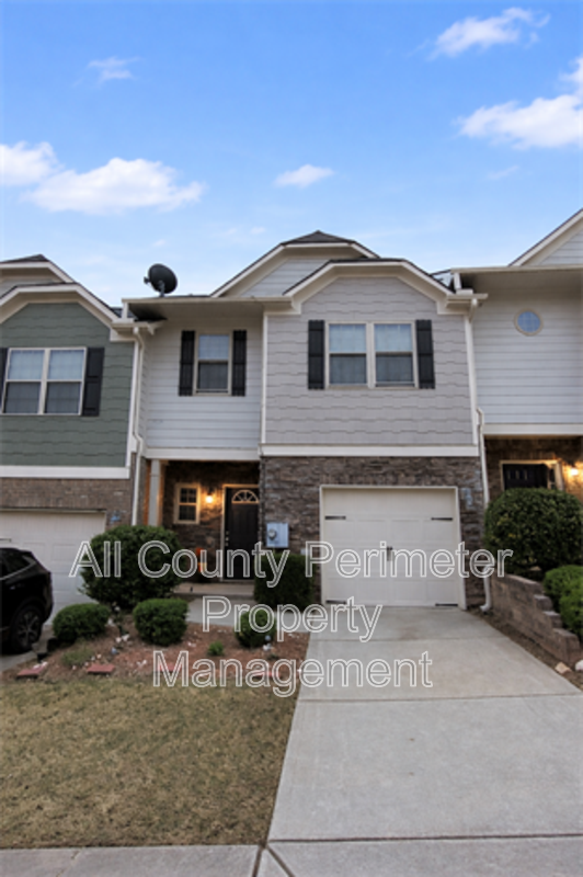 property at 52 Burns View Ct