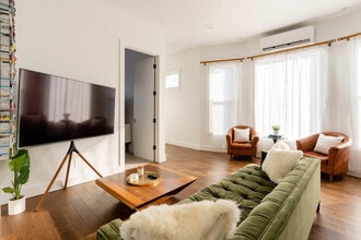 1425 SE 41st Ave in Portland, OR - Foto de edificio - Building Photo