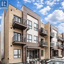 40 Palace St in Kitchener, ON - Building Photo