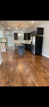 3444 W Schubert Ave, Unit I in Chicago, IL - Foto de edificio - Building Photo