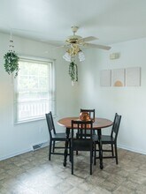 239 S Ashbrook Cir, Unit Apt 1 in Lakeside Park, KY - Building Photo - Building Photo