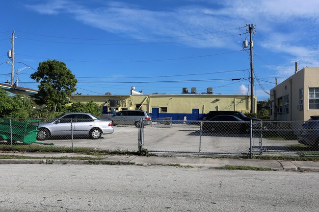 2707-2713 Georgia Ave in West Palm Beach, FL - Building Photo - Building Photo