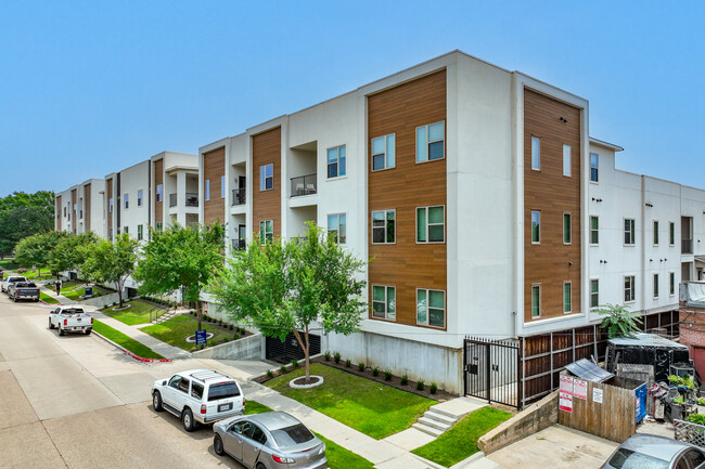 Greenwood Flats in Dallas, TX - Building Photo - Building Photo