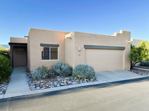 4349 E Haven Ln in Tucson, AZ - Foto de edificio - Building Photo