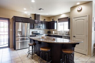 7978 E 37th Pl in Yuma, AZ - Building Photo - Building Photo