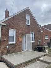 21817 McCormick St in Grosse Pointe, MI - Building Photo - Building Photo