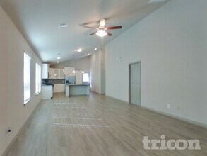 9845 Gln Brk Ln, Unit 456 in Magnolia, TX - Building Photo - Building Photo