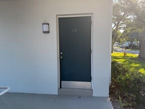 2800 Indian River Blvd, Unit N1 in Vero Beach, FL - Building Photo - Building Photo