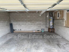 725 Pidgeon St in San Diego, CA - Building Photo - Building Photo