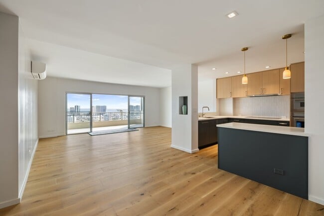 999 Wilder Ave in Honolulu, HI - Building Photo - Building Photo