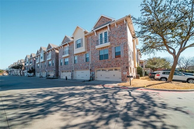 property at 2002 Azure Pointe