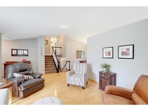 9120 Sierra Rd in Woodbury, MN - Building Photo - Building Photo