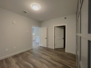 25 Lowell St in Manchester, NH - Building Photo - Building Photo