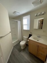 139 Main St in Hellertown, PA - Foto de edificio - Building Photo