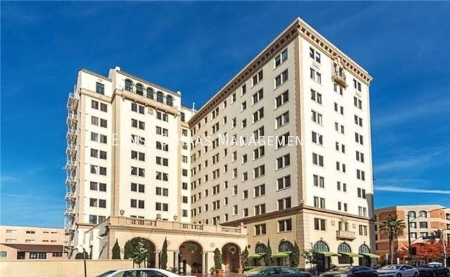 315 W 3rd St in Long Beach, CA - Building Photo - Building Photo