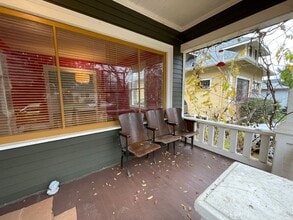 5329 SE 70th Ave in Portland, OR - Building Photo - Building Photo