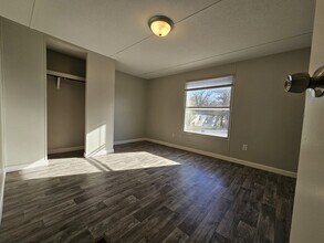 210 Jamback Rd in Anniston, AL - Foto de edificio - Building Photo