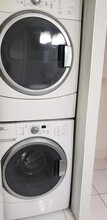 331 Lakeview Dr, Unit 206 in Weston, FL - Building Photo - Building Photo