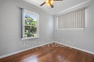 1021 32nd St in Newport News, VA - Building Photo - Building Photo