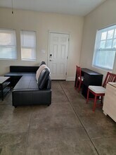 1049 N Jacobus Ave in Tucson, AZ - Building Photo - Building Photo