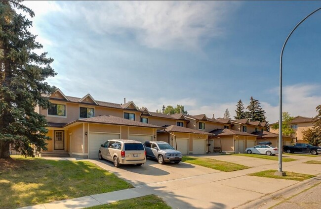 Woodlands Townhomes