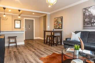 215 Piedmont Ave NE in Atlanta, GA - Building Photo - Building Photo