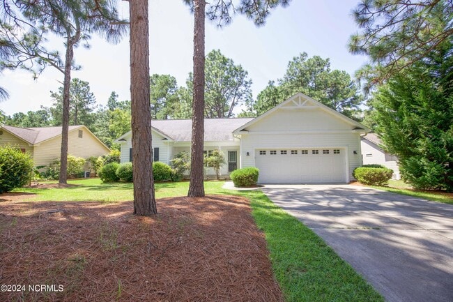 property at 1410 Longleaf Dr E