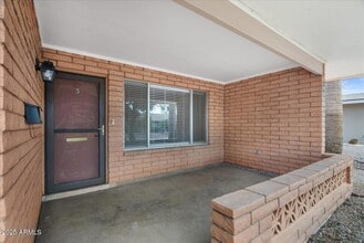 6438 E Butte St, Unit 3 in Mesa, AZ - Foto de edificio - Building Photo