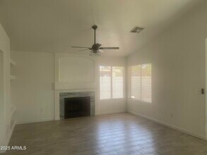 8844 W Greer Ave in Peoria, AZ - Building Photo - Building Photo