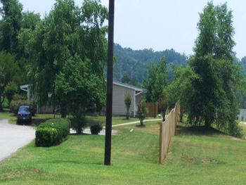 4836 Poplar Springs Rd in Gainesville, GA - Foto de edificio - Building Photo