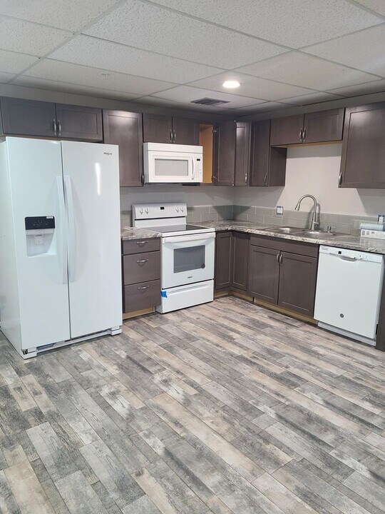 1422-1428 E 17th St in Idaho Falls, ID - Building Photo