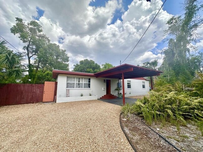 property at 1705 Virginia Dr