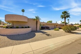 8101 E Del Timbre Dr in Scottsdale, AZ - Building Photo - Building Photo