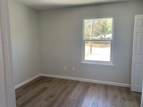 9 Eglin St in Fort Walton Beach, FL - Building Photo - Building Photo