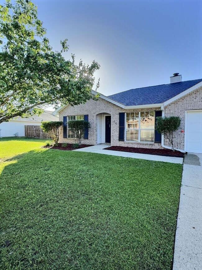 46 Lakeview Dr in Ocean Springs, MS - Building Photo - Building Photo