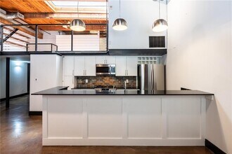 644 Wells St SW in Atlanta, GA - Building Photo - Building Photo