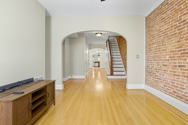 1112 S Bouldin St in Baltimore, MD - Building Photo - Building Photo