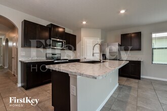 3738 Loggerhead Ln in Mims, FL - Building Photo - Building Photo