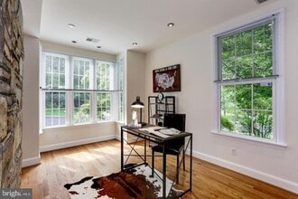 1717 Juniper St NW in Washington, DC - Building Photo - Building Photo