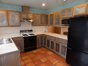 1005 Calle Dorthia in Santa Fe, NM - Foto de edificio - Building Photo