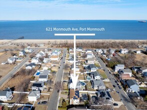 621 Monmouth Ave in Port Monmouth, NJ - Building Photo - Building Photo