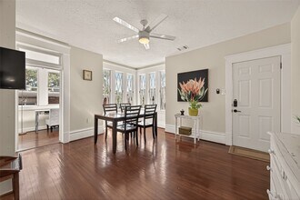 324 W Alabama St in Houston, TX - Building Photo - Building Photo