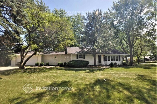 property at 12601 Massasoit Ave