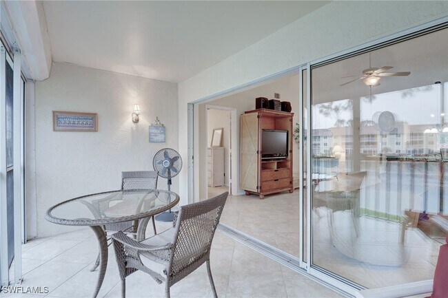 5875 Cobblestone Ln in Naples, FL - Building Photo - Building Photo