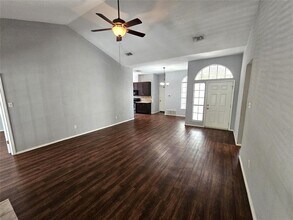 12503 Deer Falls Dr in Austin, TX - Building Photo - Building Photo