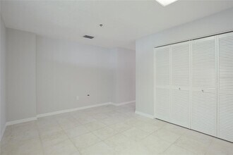 988 Boulevard of the Arts in Sarasota, FL - Building Photo - Building Photo