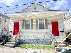 1211 S Clark St in New Orleans, LA - Building Photo