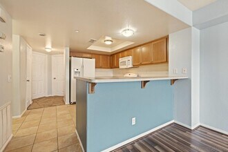 4818 Charles Lewis Way in San Diego, CA - Building Photo - Building Photo